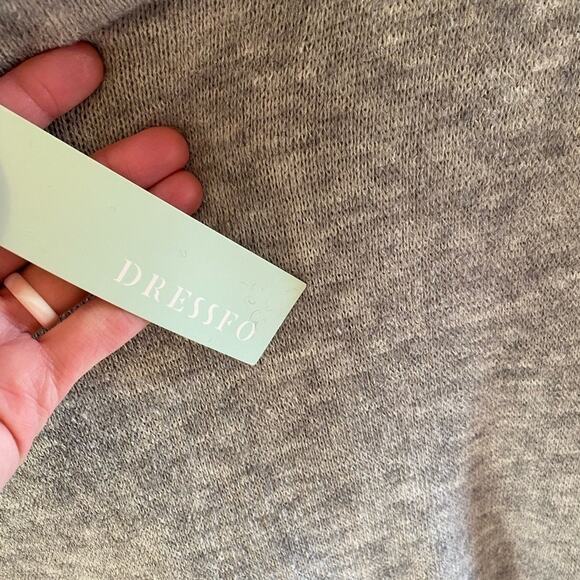 Dressfo NWT Hooded Gray Sweater Medium - Picture 4 of 6
